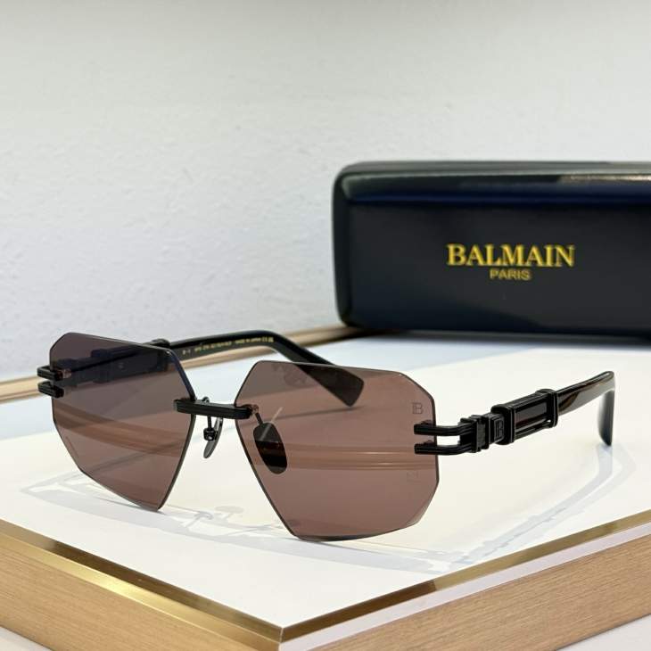 Picture of Balmain Sunglasses _SKUfw79616465fw